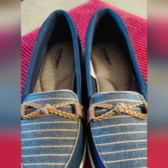 Grasshoppers Tan and Blue Casual Shoes - Picture 2 of 16